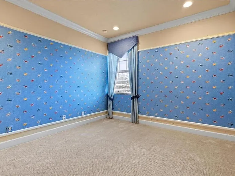 2335 NW Via Della Ct — Photo 49