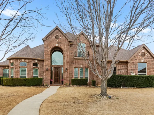2301 Roadrunner Dr, Flower Mound, TX 75022