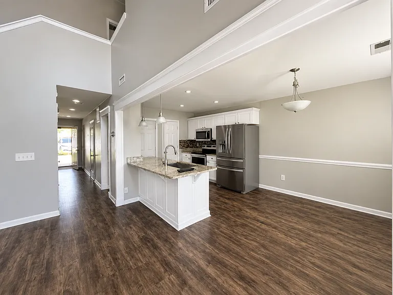 4405 Singing Oak Ct — Photo 14
