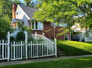 816 Crothers Ln, Rockville, MD 20852
