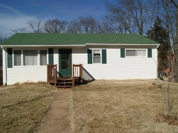 443 Brookside Dr, Hillsboro, MO 63050