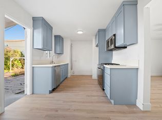 7893 Ronald Dr, Huntington Beach, CA 92647