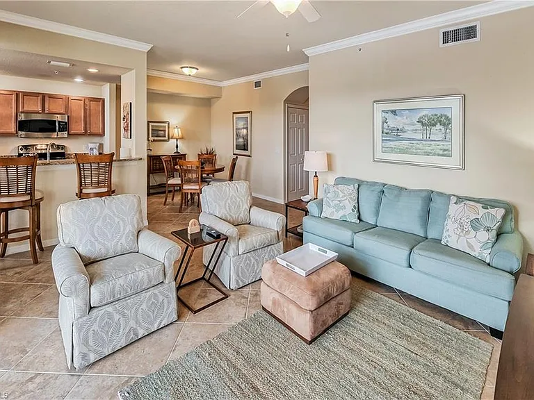 9735 Acqua Ct #622 — Photo 5