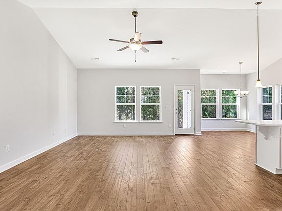 371 Dunbarton Lane-06 Compressed