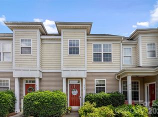 927 Claybrook Cir, Gastonia, NC 28054