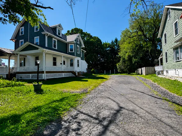 683 Knowles Ave, Southampton, PA 18966