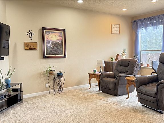 2nd image of 54 W Elma Hicklin Road