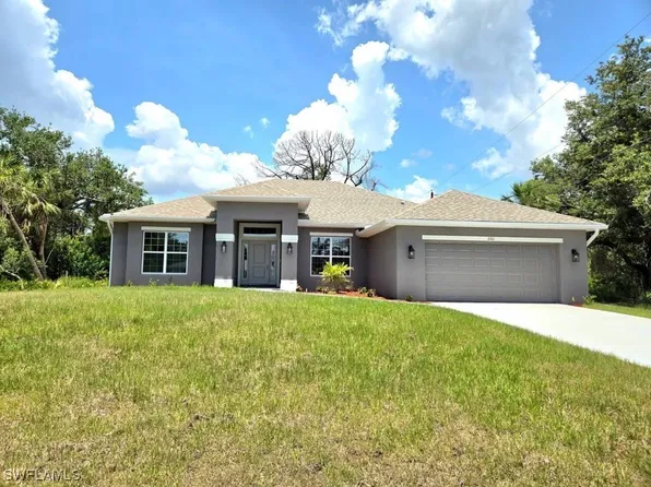 2201 Como St, Port Charlotte, FL 33948