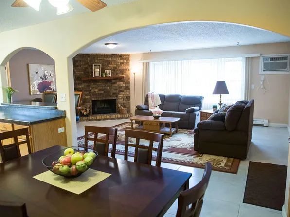 120 Lake Ave, Bismarck, ND 58504