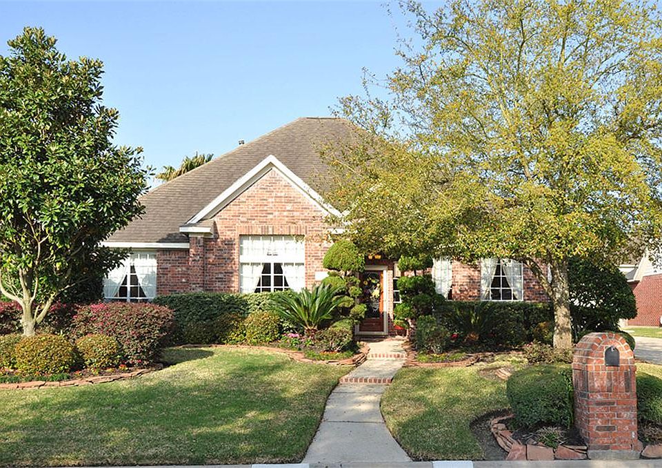 1st image of 19707 Clear Dale Dr