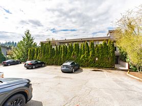 425 Apartments, 52