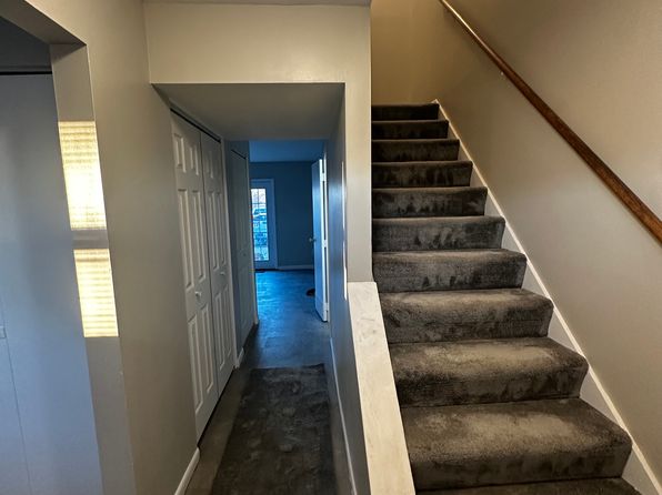 6840-6846 Emerald Ave #6842