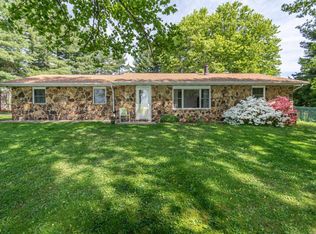 57 N County Line Rd E, Spencer, IN 47460