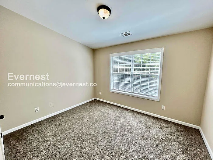 5867 Pine Rd — Photo 14