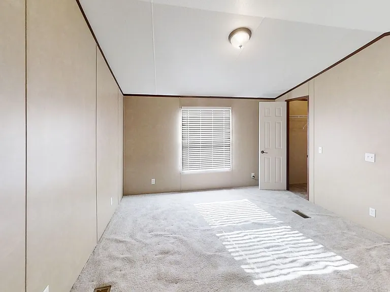 413 N Avenue K — Photo 7