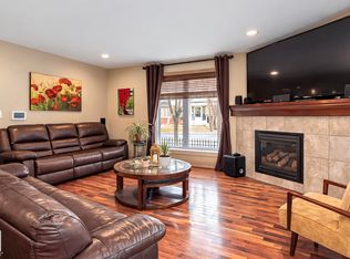 1204 Colonel Stone Ave NW, Edmonton, AB T5E 0E5