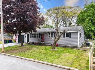 48 Plenty St, Warwick, RI 02889