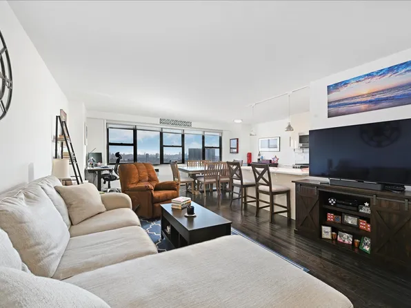 500 Central Ave APT 1002, Union City, NJ 07087