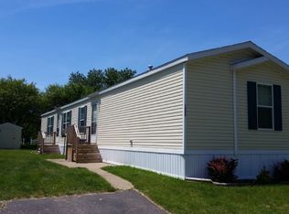 1066 Circle Dr, Jackson, MI 49201