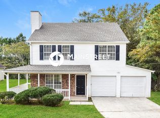 7 Old Roundtree Rd, Riverdale, GA 30274