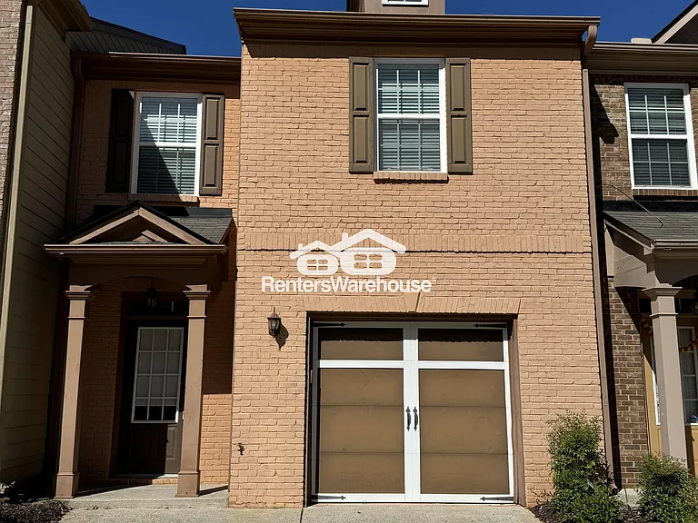 5021 Sherwood Way — Photo 1