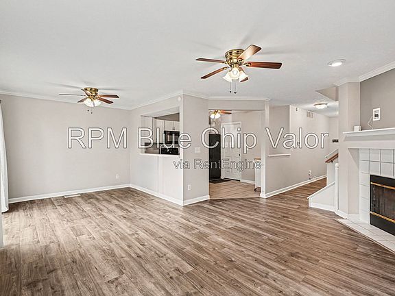5th image of 5290 Bay Pointe Dr