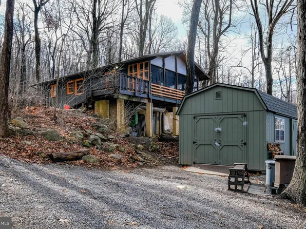 412 Trillium Trail Rd, Linden, VA 22642