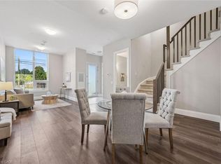 73 Arthur St S #103, Guelph, ON N1E4T9