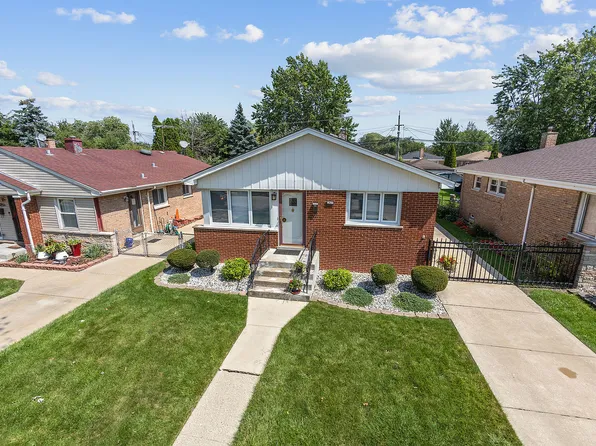7817 S Kolmar Ave, Chicago, IL 60652