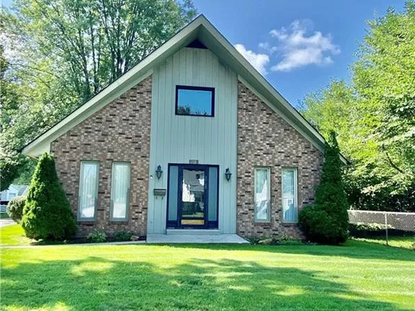 901 W Main Cross St, Findlay, OH 45840