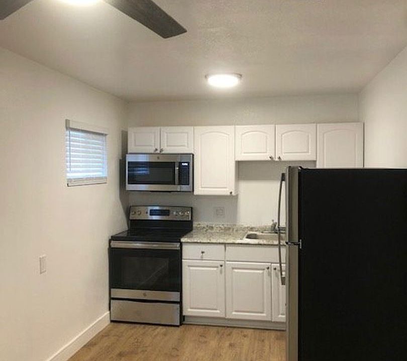 1st image of 3833 Marconi Ave APT 102