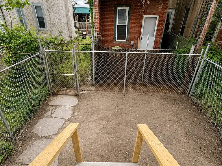 5024 Parrish St — Photo 25