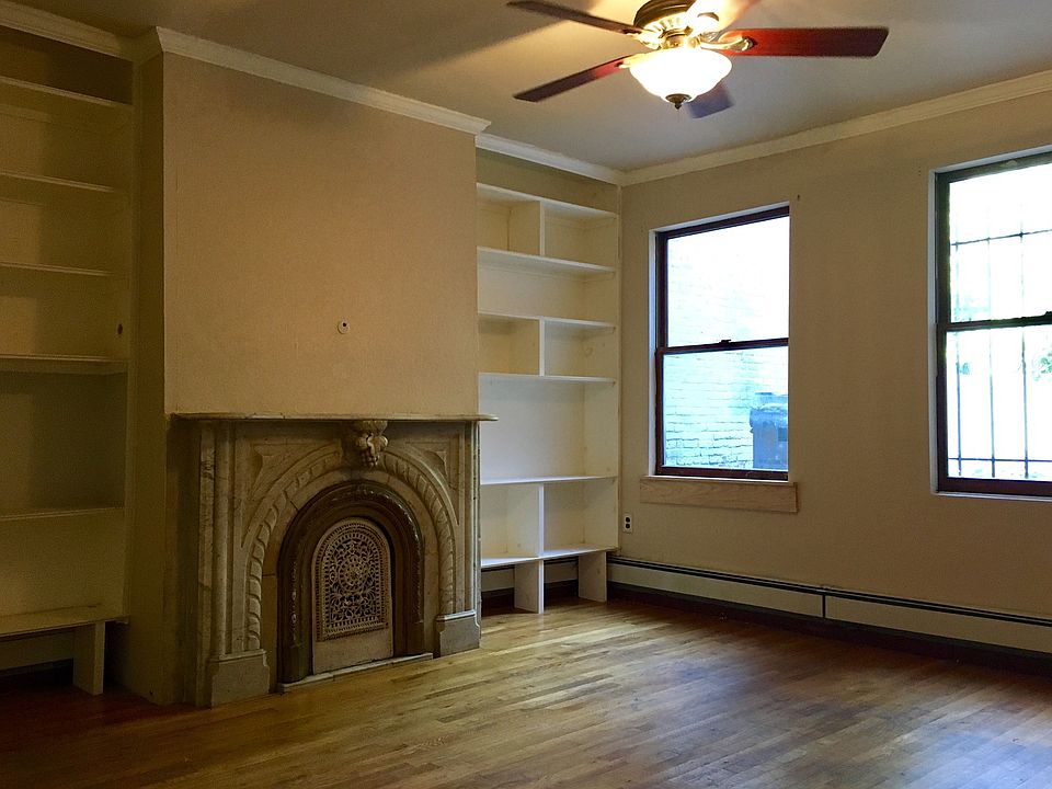 1st image of 111 Erie St #1