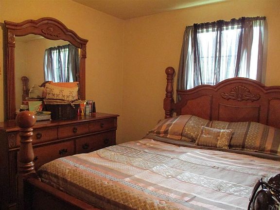 5th image of 4511 Deauville Way