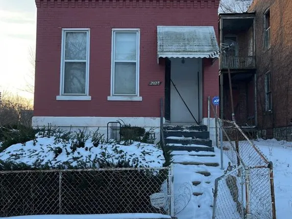 2028 E Prairie Ave, Saint Louis, MO 63107
