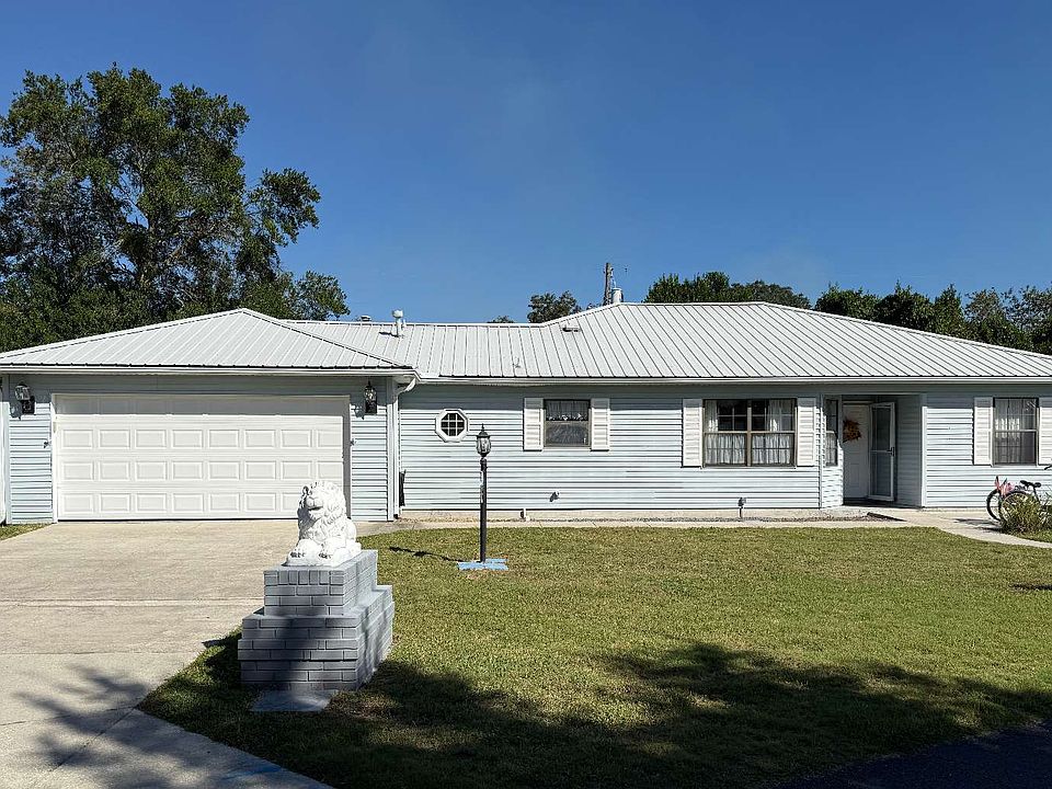 1st image of 333 SE Rosewood Cir
