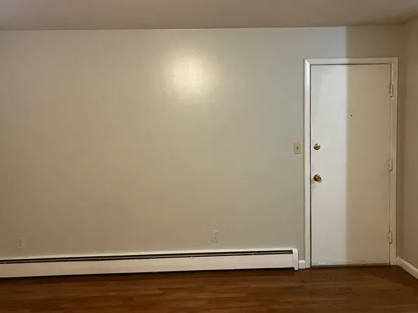 2913-21 Burnet Ave #1, Syracuse, NY 13206