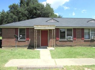 15 Dixie Dr #A-B, Sumter, SC 29150