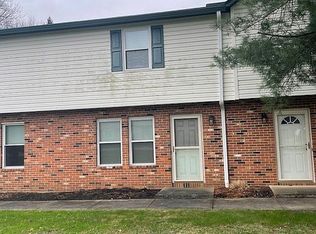 25 Oviatt Dr #5, Northfield, OH