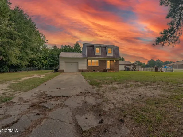 808 Old Okisko Road, Elizabeth City, NC 27909