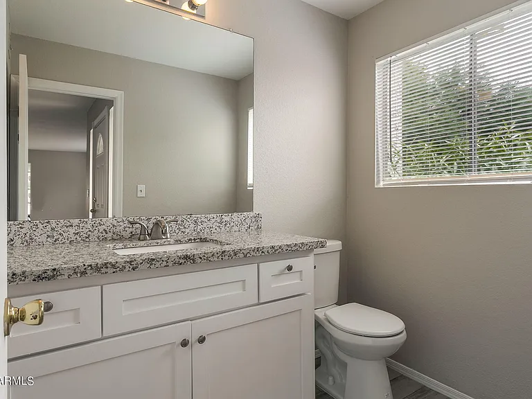 619 E Jensen St #7 — Photo 13