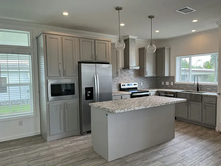 246 Caviller Ct #246 — Photo 4