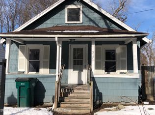 217 Denver St, Lansing, MI 48910