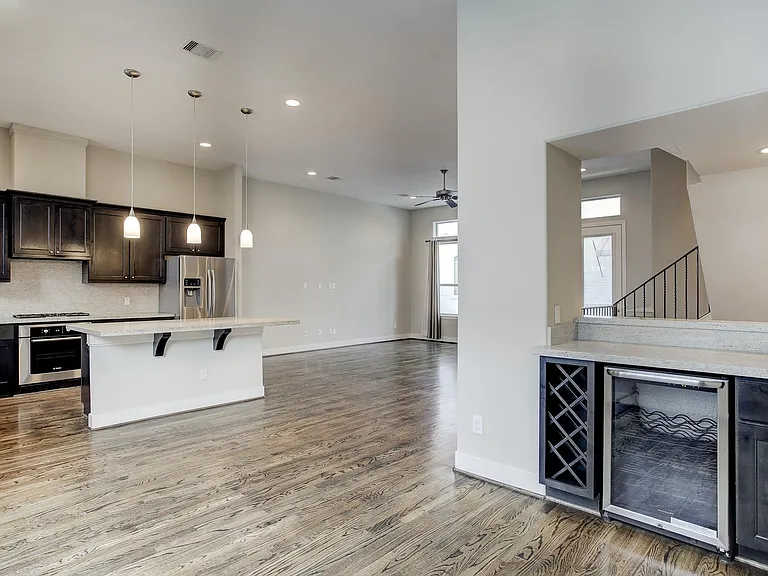 4221 Feagan St — Photo 10