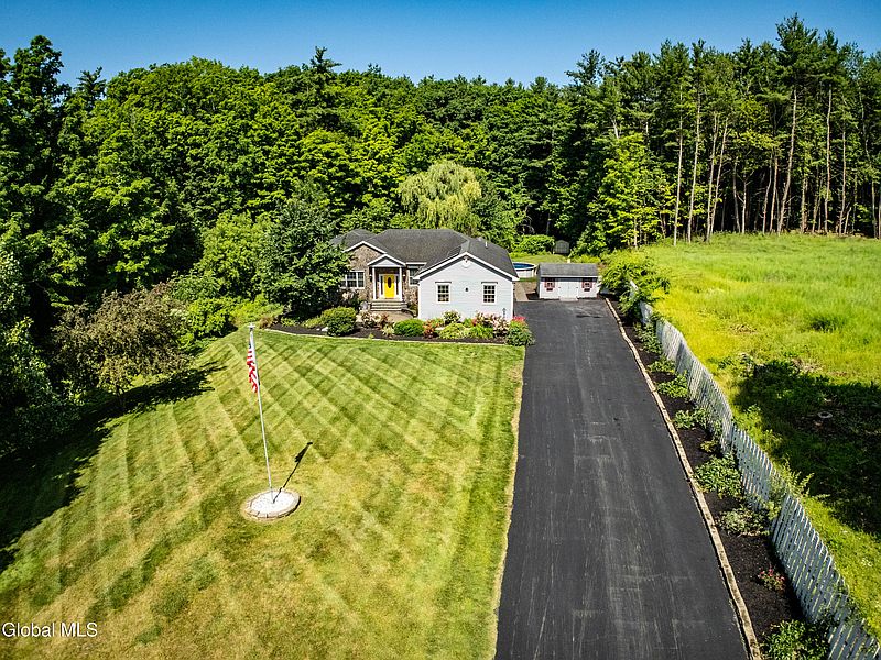 2nd image of 51 Boyce Road