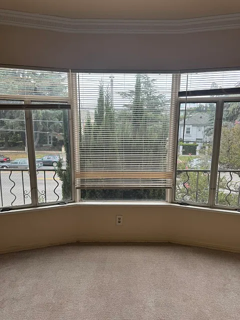 4119 Los Feliz Blvd — Photo 4