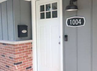 1004 Blouin Dr, Dolton, IL 60419