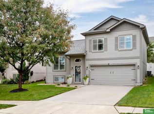 19461 S St, Omaha, NE 68135