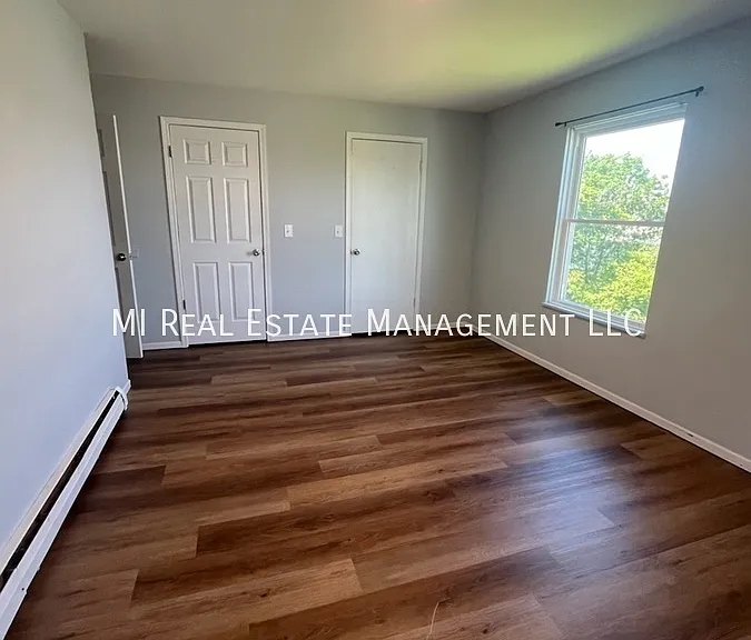 326 Stratford Way #6 — Photo 10