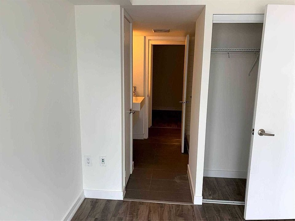 2nd image of 38 Dan Leckie Way #903